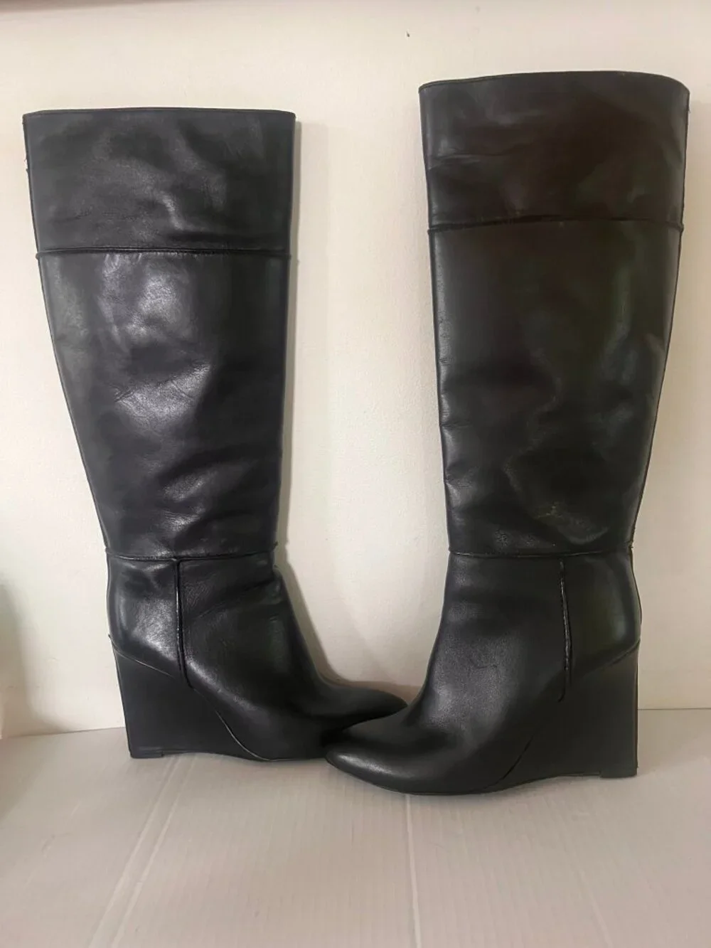 $500 TORY BURCH LINETTE WEDGE LEATHER BOOTS SIZE 7.5